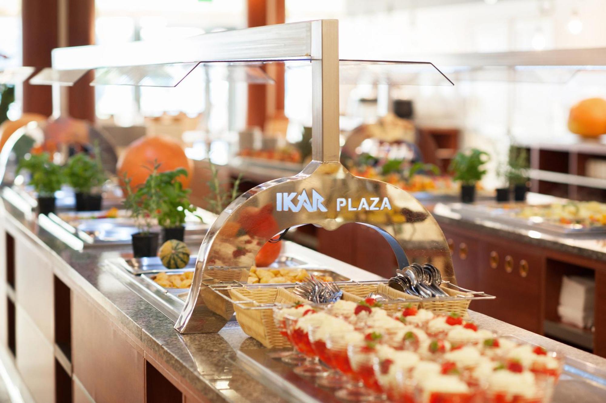 Ikar Plaza Hotel Колобжег Екстериор снимка